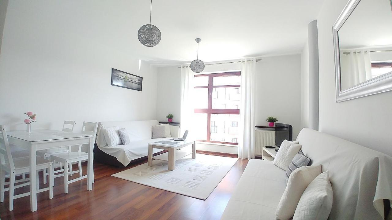 Apartament Bello - Free Parking Apartment กดัญสก์ ภายนอก รูปภาพ
